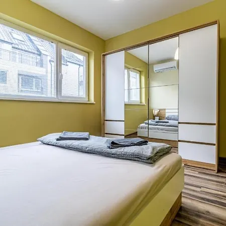 20th 2 Apartment Sofia